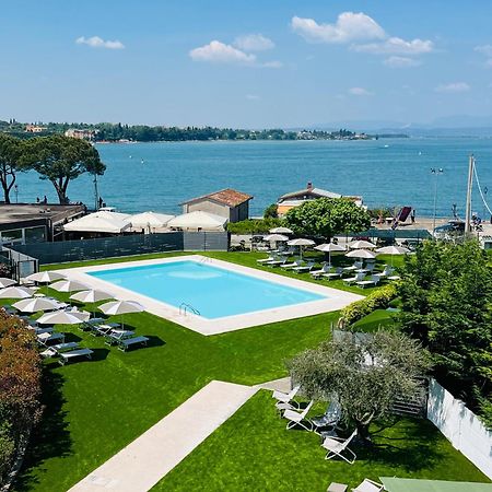 Hotel Ristorante Al Fiore بسكييرا ديل غاردا المظهر الخارجي الصورة